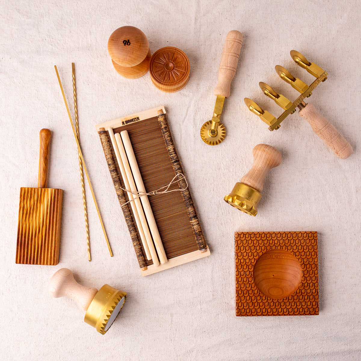 How to Make Pasta from Scratch with Zero Tools