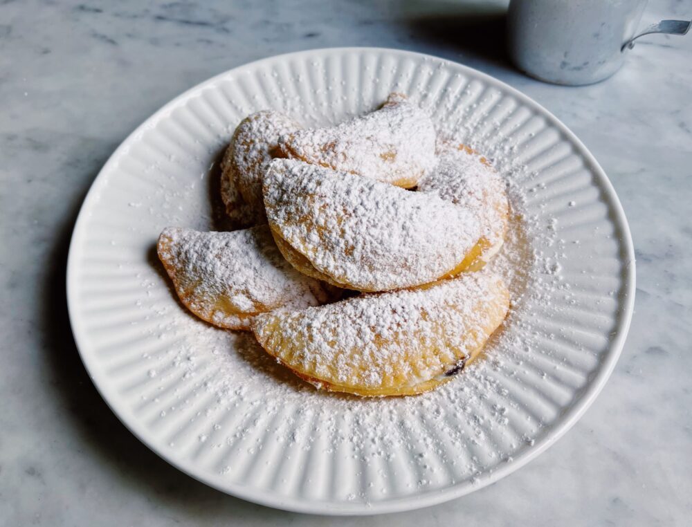 Cassatelle - halfmoon pastries