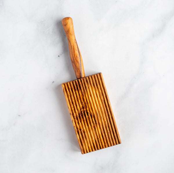 Olive Wood Gnocchi Board – q.b. Cucina